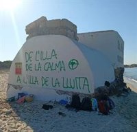 Prohens condena las pintadas vandálicas el día de la cadena humana: "Han tocado es Trenc"