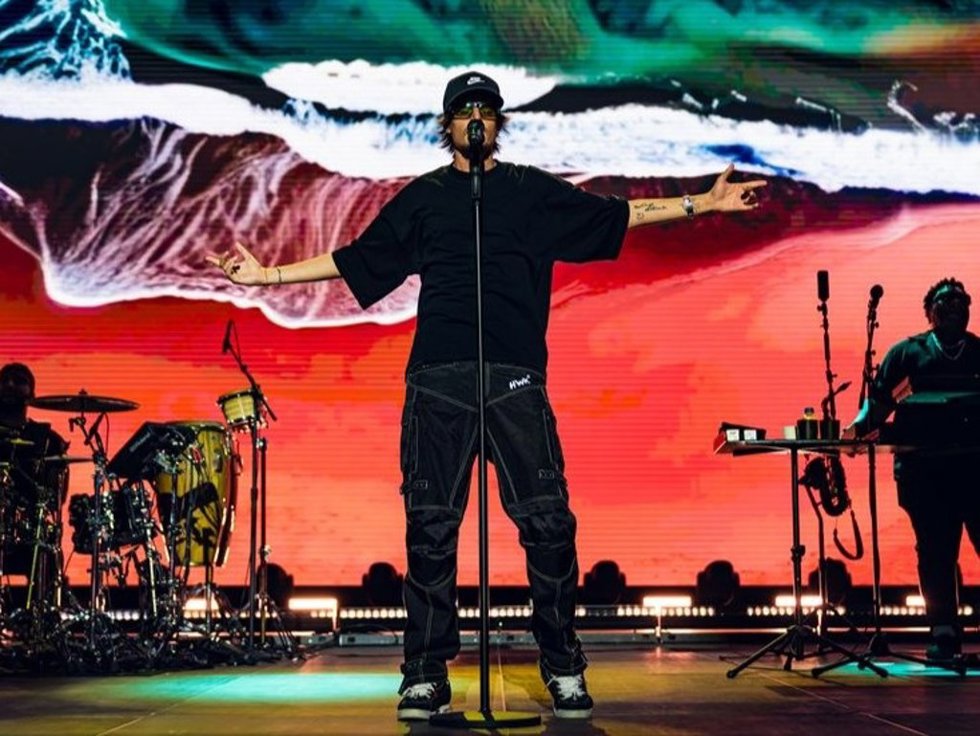 Danny Ocean emociona en Starlite Occident con un concierto dedicado a Venezuela tras los terremotos