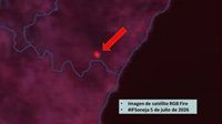 El fuego de Soneja obliga a desalojar Azuébar y la UME se incorpora a las tareas de extinción