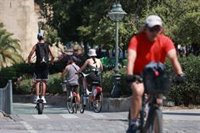 Andalucía lidera este domingo las temperaturas máximas de España con más de 43 grados en Fuentes de Andalucía (Sevilla)