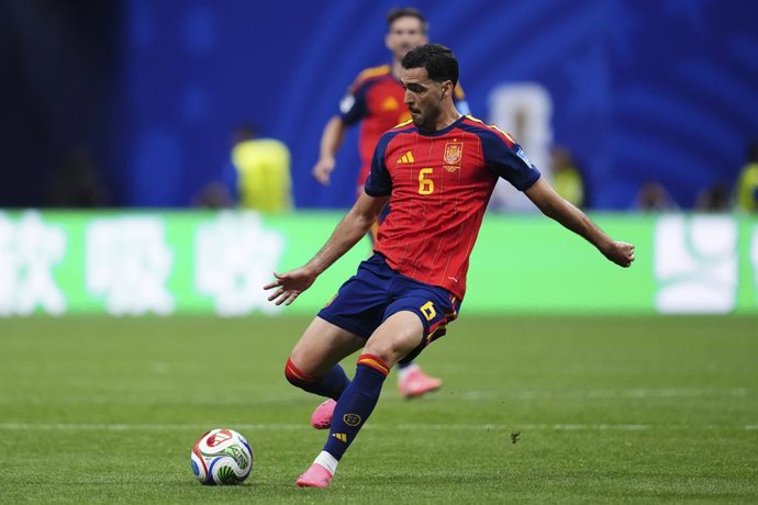 Mikel Merino of Spain plays the ball during the FIFA World Cup 2026 Group H match between Spain and Saudi Arabia at Atlanta Stadium on June 21, 2026 in Atlanta, Georgia.