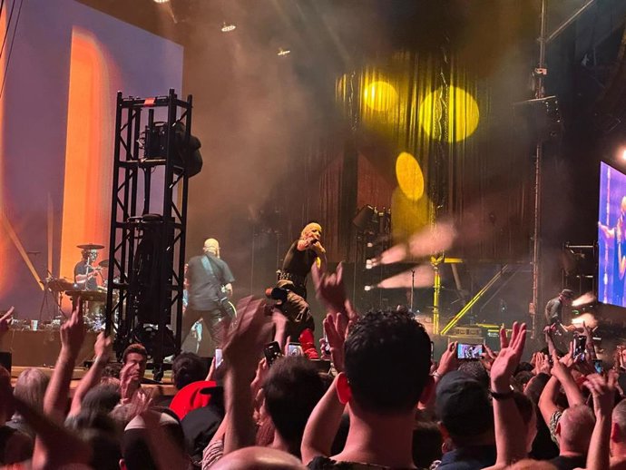 Garbage durante su conciertos en las Noches del Botánico de la Universidad Complutense de Madrid.