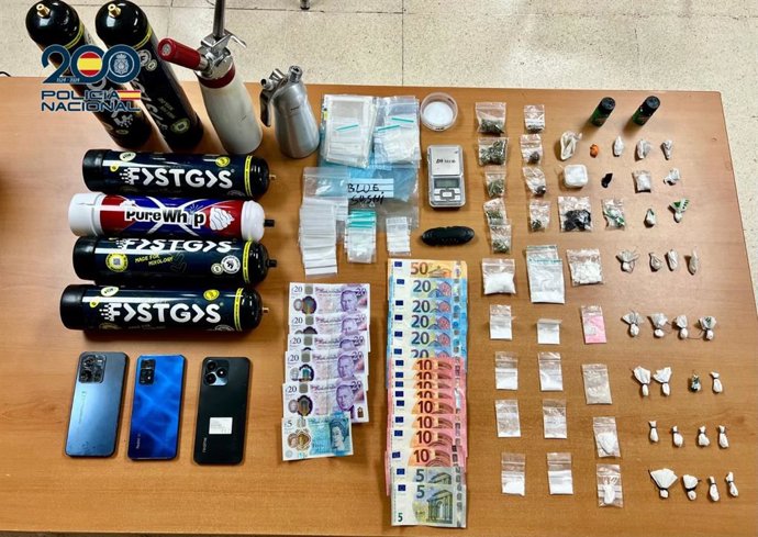 Suc.- Detenido el propietario y el encargado de un pub en Arona (Tenerife) por un delito contra la salud pública