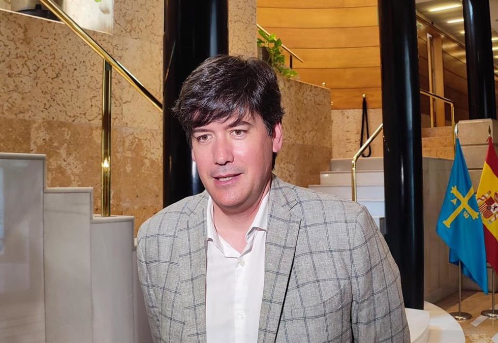 El consejero de Ciencia, Industria y Empleo del Gobierno asturiano, Borja Sánchez.