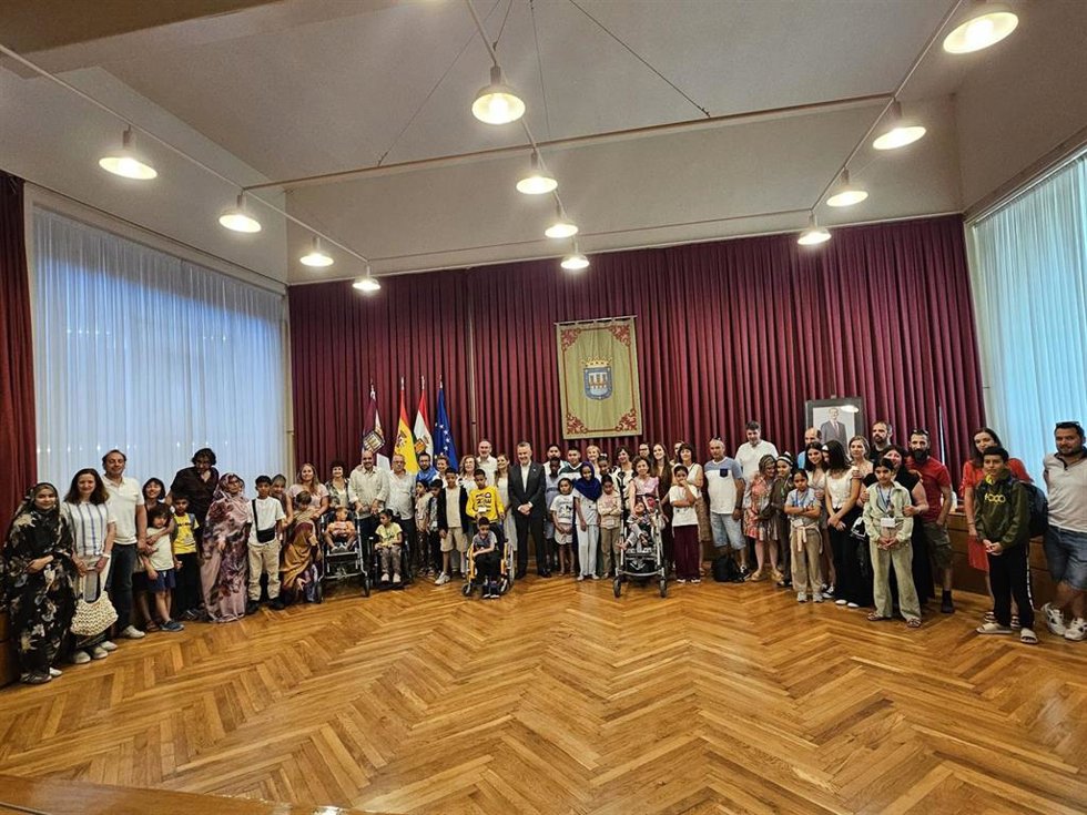 Logroño recibe a los niños saharauis que participan en el programa 'Vacaciones en paz'