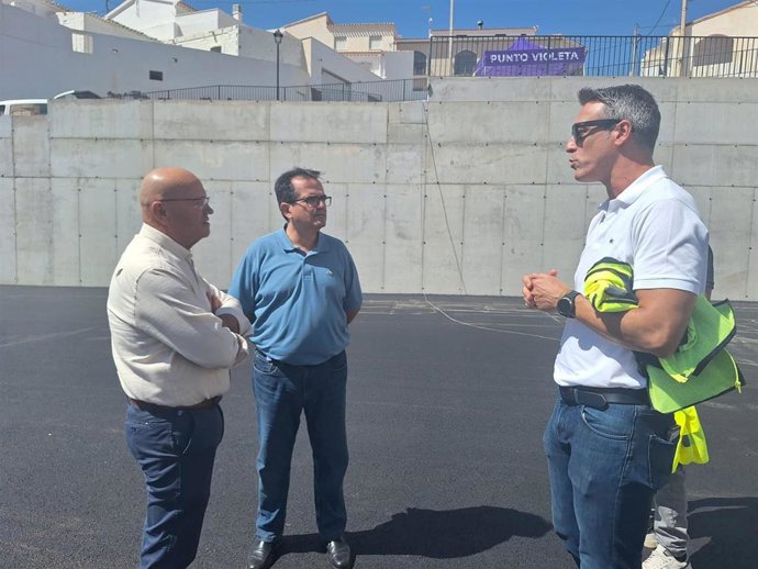 Visita a las obras de los planes provinciales de Taberno (Almería).