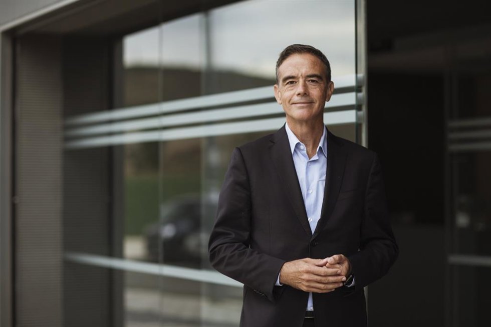 Archivo - El profesor y decano del Deusto Business School, Guillermo Dorronsoro