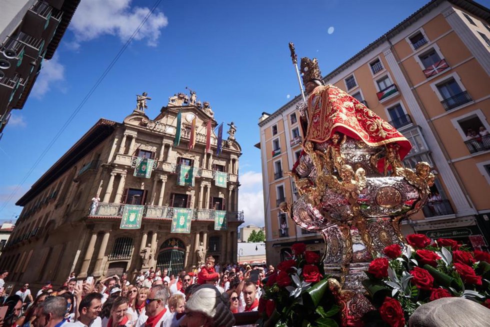 Archivo - Procesión de San Fermín durante los sanfermines del año pasado.