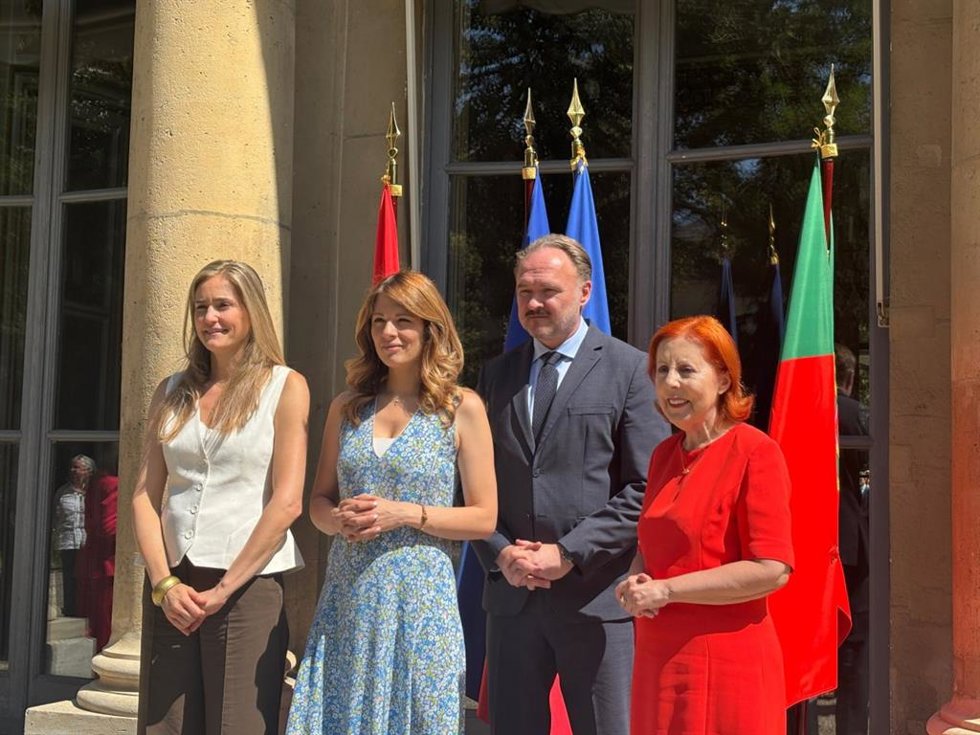 Reunión del grupo de alto nivel sobre interconexiones en el suroeste europeo en París