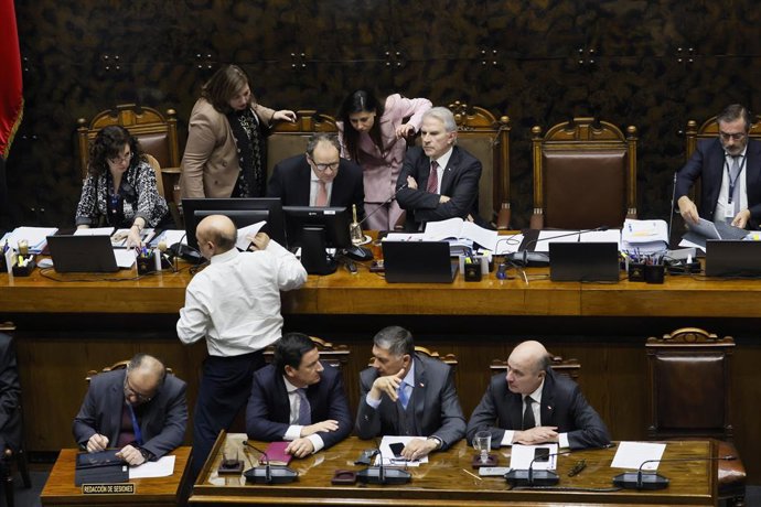 Valparaiso, 24 de junio 2026 El ministro de Hacienda Jorge Quiroz en la Sesion del Senado  Sebastian Cisternas/Aton Chile