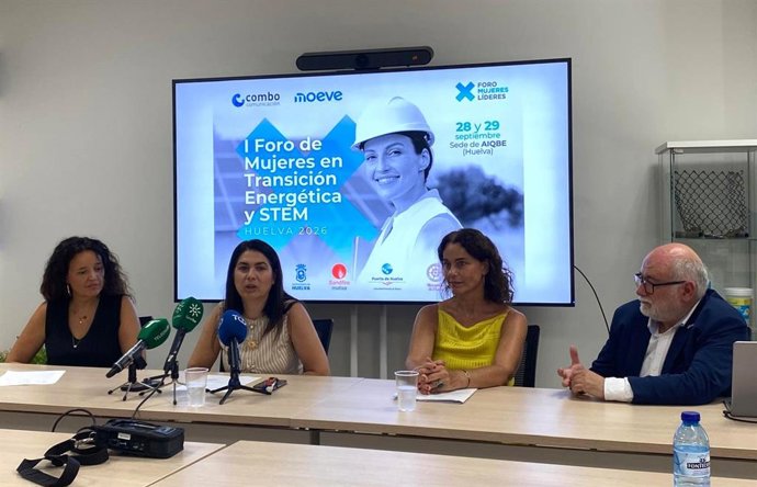 Presentación del I Foro de Mujeres en Transición Energética y STEM de Huelva.