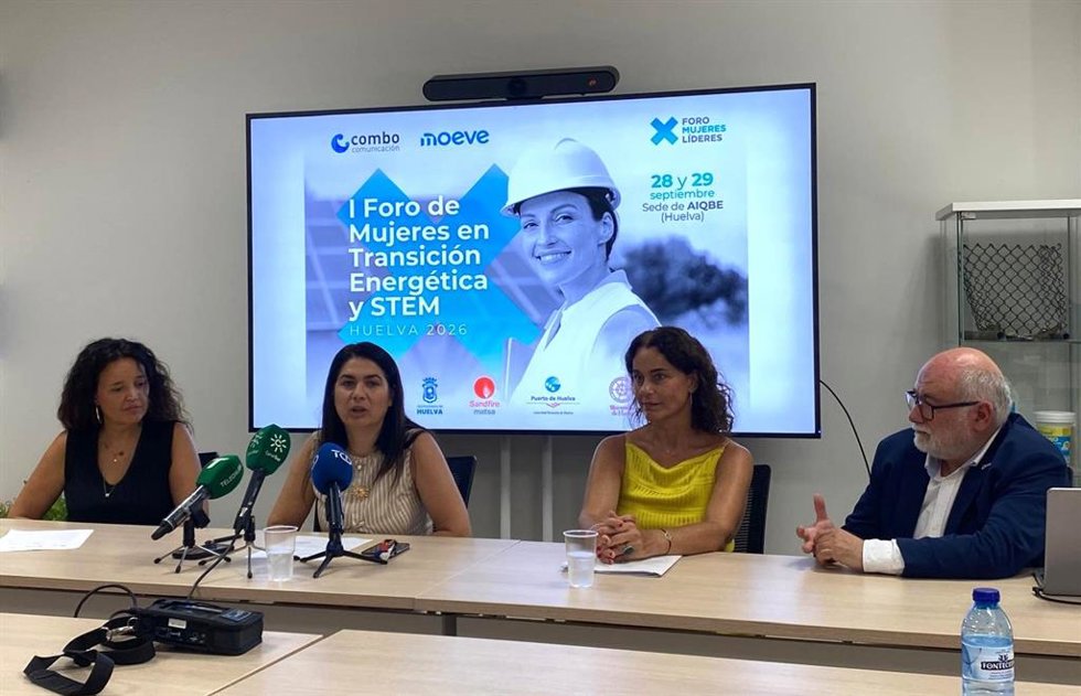 Presentación del I Foro de Mujeres en Transición Energética y STEM de Huelva.