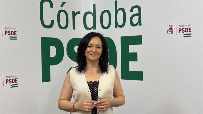 La secretaria general del PSOE de Córdoba, Rafi Crespín, en la sede provincial de su partido.