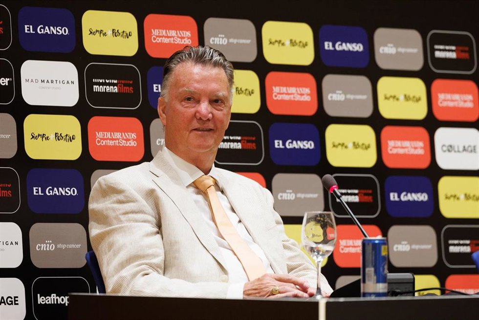 Archivo - Louis Van Gaal durante la presentación de la pelíucla "Siempre Positivio", el 19 de junio de 2024 en Madrid, España.