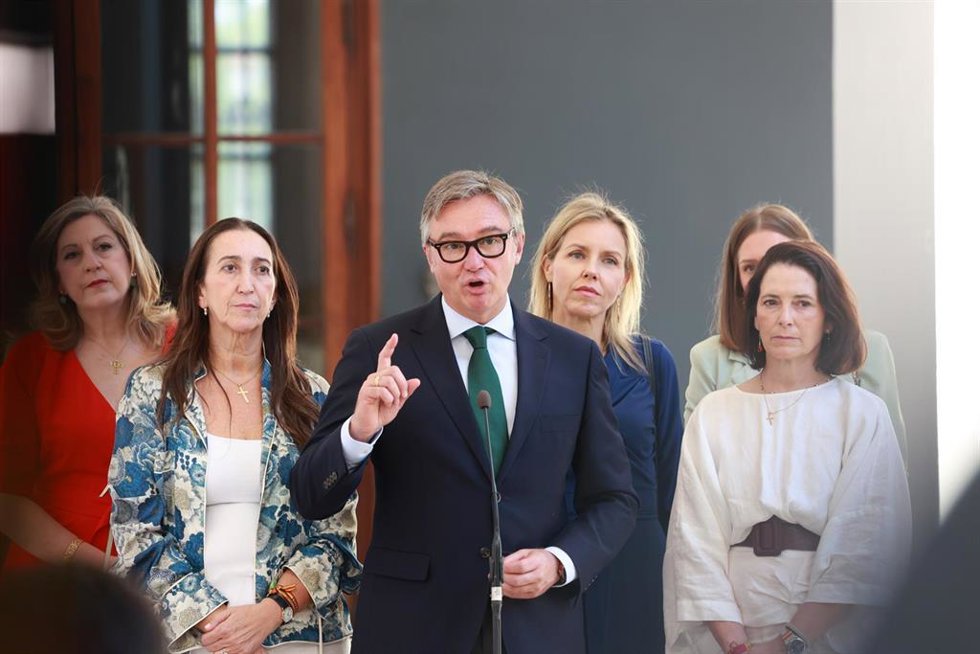 El portavoz del grupo parlamentario de Vox y próximo vicepresidente del Gobierno de Juanma Moreno en la Consejería de Turismo, Desregulación, Justicia y Administración Local, Manuel Gavira