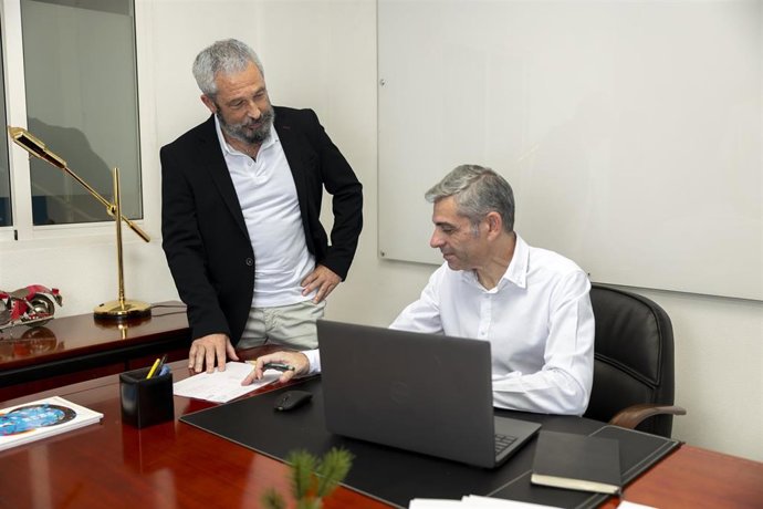 El director de Gravitad y CEO de Cognitfy, Francisco Carballo, sentado en su despacho de Las Palmas de Gran Canaria.