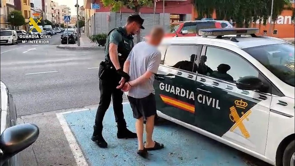 Detenidas seis personas acusadas de cultivar marihuana en Oropesa del Mar