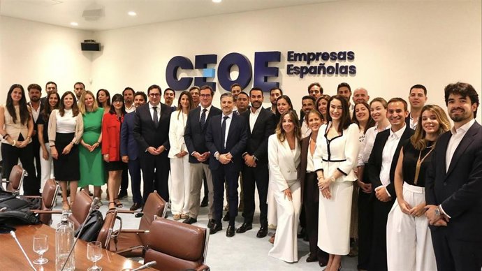 La Confederación Española de Asociaciones de Jóvenes Empresarios (CEAJE) ha constituido oficialmente su nuevo Comité Ejecutivo.
