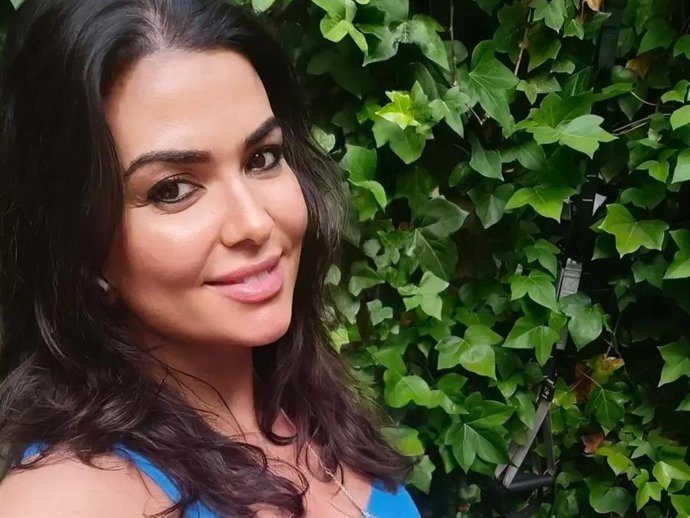 Rocío Muñoz sigue manteniendo que Omar Montes es el padre del hijo que espera