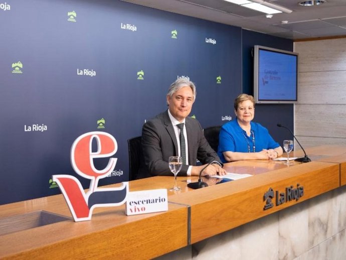 Pastor y Martínez presentan ell III Premio Internacional de Poesía 'Gonzalo de Berceo'