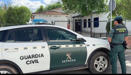 El Ayuntamiento de Lora del Río (Sevilla) activa el protocolo de seguridad al encontrar dos tuberías de fibrocemento