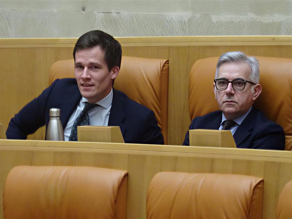 Los dos diputados de VOX en el Parlamento riojano