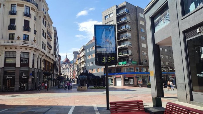 Termómetro en Oviedo en un día caluroso