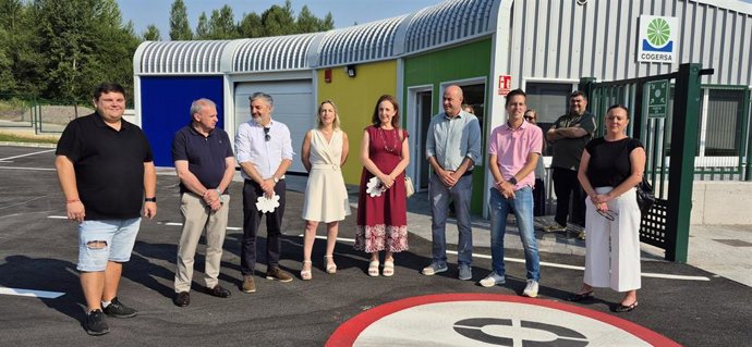 Inauguración del nuevo punto limpio de Cogersa en Parres.