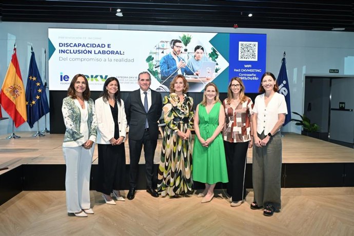 Presentación del informe 'Discapacidad e inclusión laboral: Del compromiso a la realidad' de la Cátedra DKV-IE