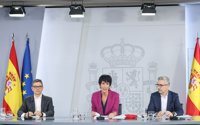 El Gobierno defiende que es compatible defender a Zapatero y que la Abogacía del Estado se persone por las joyas
