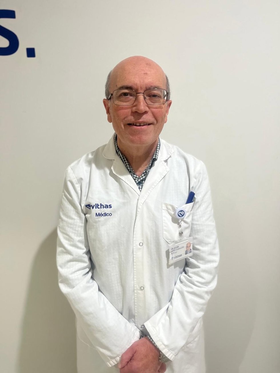 El alergólogo y especialista de Vithas Granada, Julián López Caballero.
