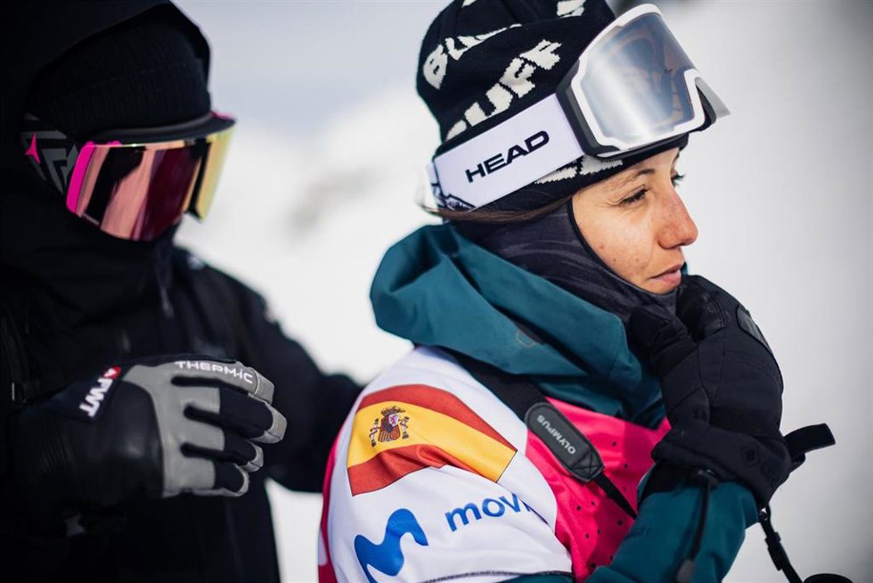 Archivo - La 'rider' española Núria Castán, en una competición en Baqueira Beret.