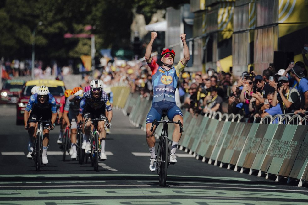 El ciclista danés Mads Pedersen (Lidl-Trek) ha ganado este martes la cuarta etapa del Tour de Francia 2026, disputada entre Carcassonne y Foix sobre 181,9 kilómetros