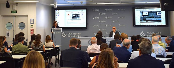 Jornada de Enerclub para presentar el informe '?Por qué Europa necesita moléculas verdes?