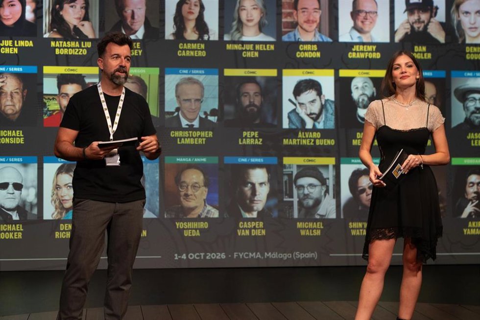 Fernando Piquer, director general de SDCC Málaga 2026, y Cristinini, tras presentar 25 nuevos invitados especiales.