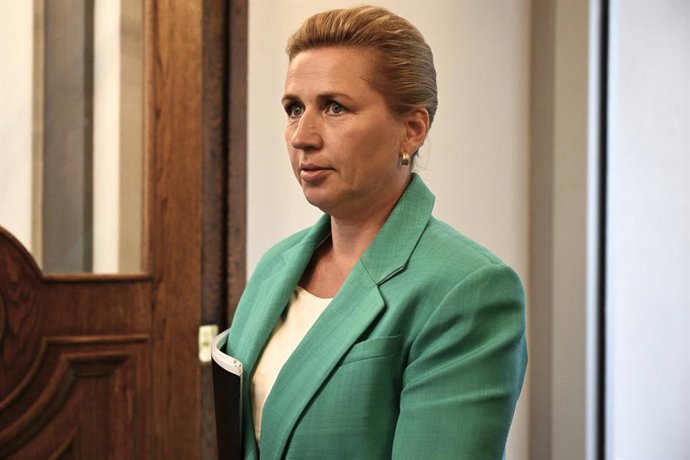 09 June 2026, Estonia, Tallinn: Danish Prime Minister Mette Frederiksen arrives for a family photo during the Nordic-Baltic summit in Tallinn. Photo: Saara Peltola/Lehtikuva/dpa