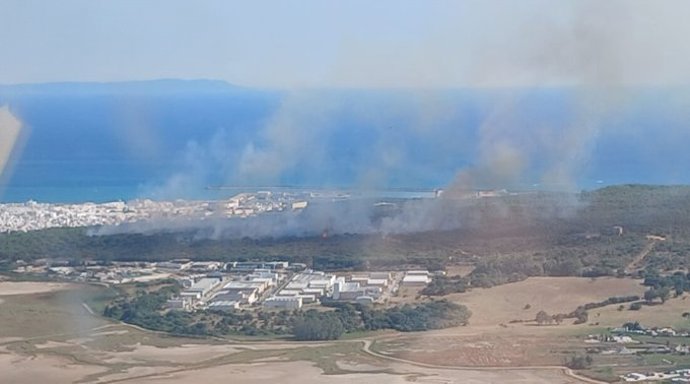 Incendio en Barbate (Cádiz)