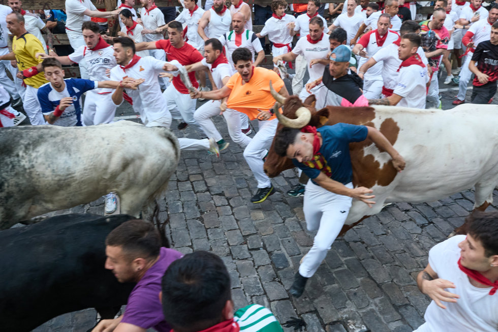 Segundo encierro de los Sanfermines de 2026con los toros de Cebada Gago.