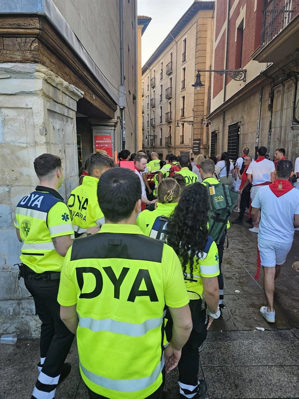 Voluntarios de DYA Navarra en San Fermín.