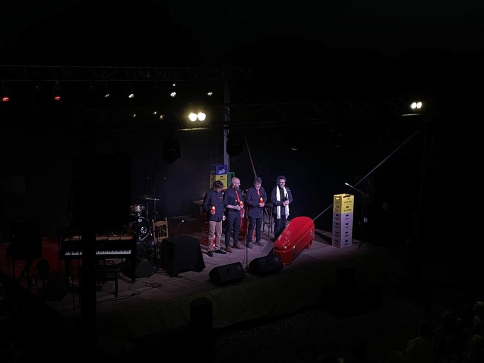 Obra teatral de 'El Bar nuestro de cada día' realizado en los cursos de verano de la UNIA