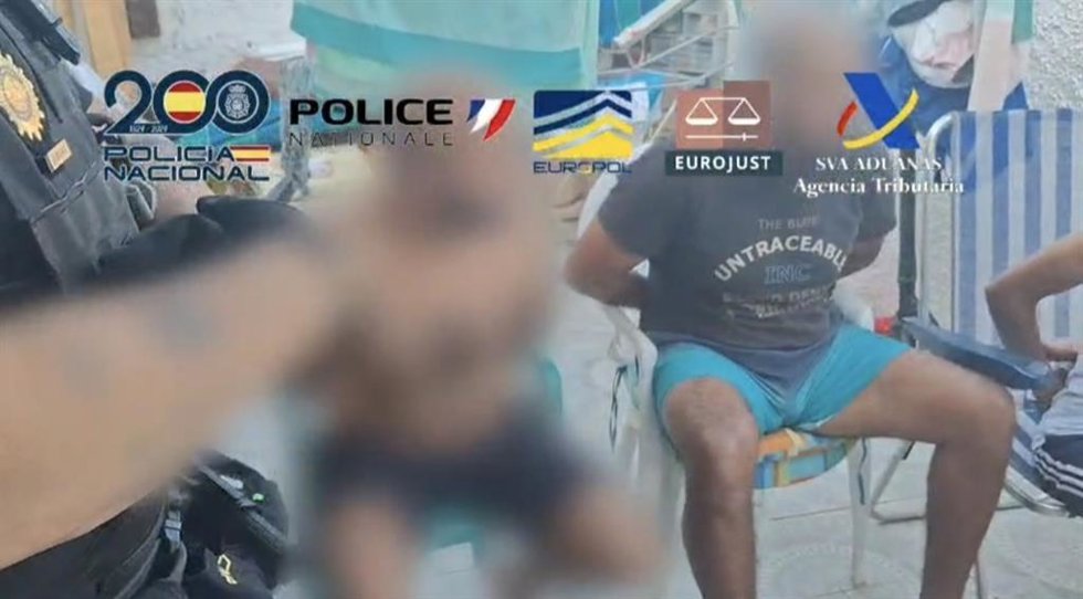 Desarticulada una red criminal dedicada al tráfico de personas y drogas entre Argelia y España que dejó 12 muertos en 2022