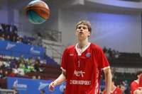 El Kosner Baskonia mantiene cedido a Pavel Savkov en el MBA-MAI de Moscú