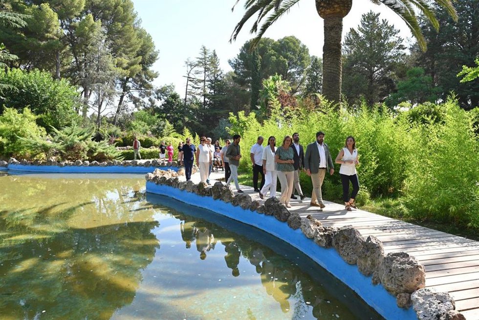 El presidente del Gobierno regional, Fernando López Miras, visita este miércoles el Jardín Botánico de La Estacada (Jumilla) tras su restauración paisajística