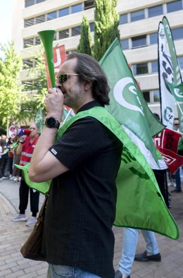 Imagen de archivo de un manifestante de CSIF.