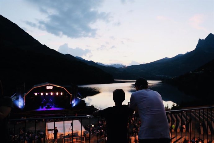 Del 9 al 26 de julio el anfiteatro natural de Lanuza acogerá 12 días de conciertos, 40 propuestas musicales diferentes y artistas procedentes de 9 países