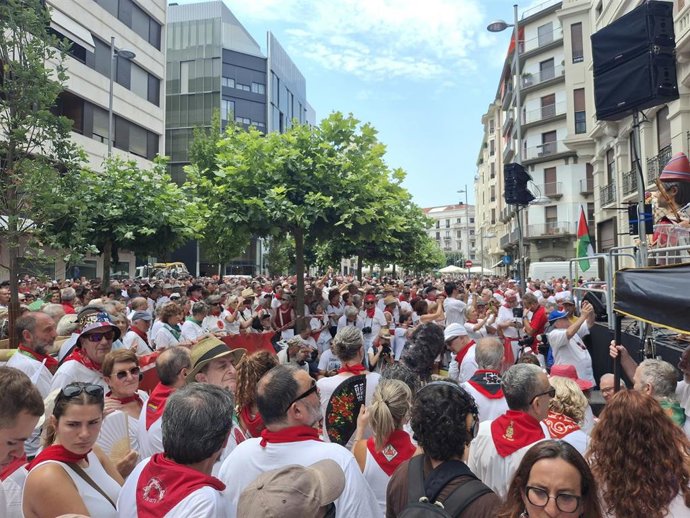 Acto de homenaje en recuerdo de Germán Rodríguez, fallecido por disparos de la policía en los Sanfermines de 1978.
