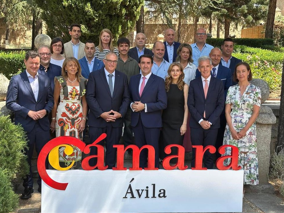 Suárez-Quiñones ha presidido la constitución del nuevo Pleno de la Cámara de Comercio e Industria de Ávila.