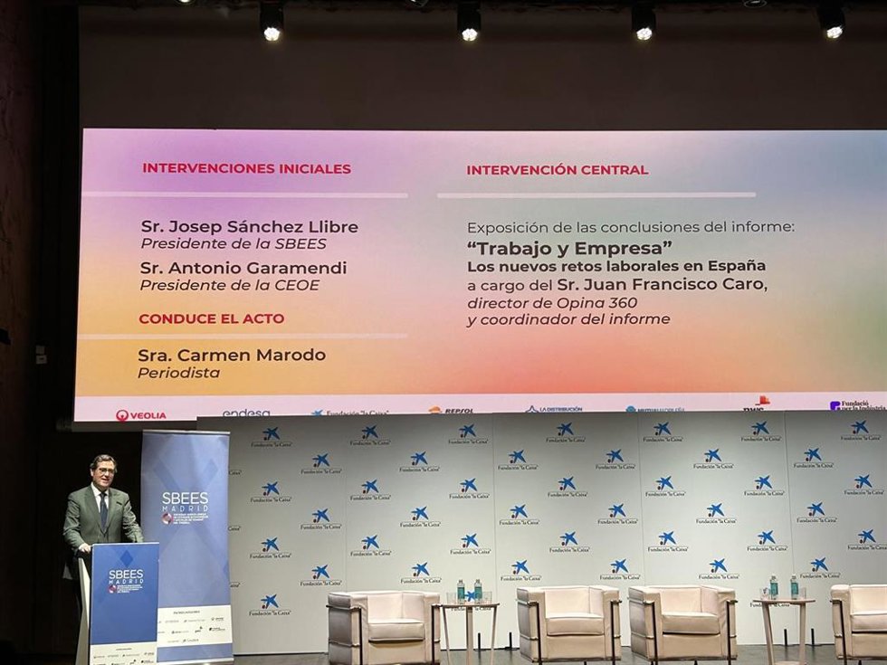 Garamendi y Sánchez Llibre piden un pacto para afrontar la falta de talento y el absentismo en España.