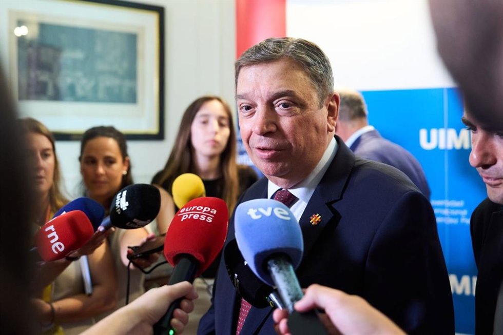 El ministro de Agricultura, Pesca y Alimentación, Luis Planas, este miércoles en Santander