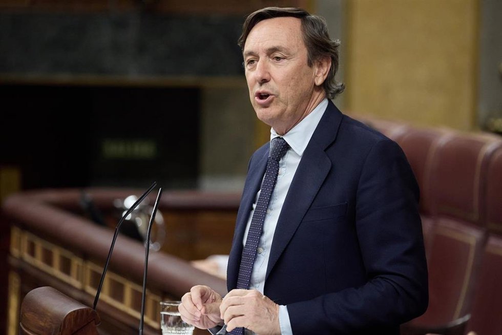 Archivo - El senador del PP, Rafa Hernando, durante una sesión plenaria, en el Congreso de los Diputados, a 18 de junio de 2024, en Madrid (España). 